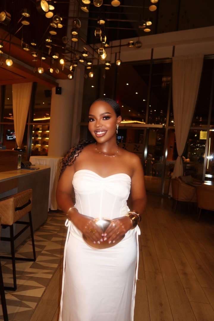 Sharon, Genuinely Sharon Glam